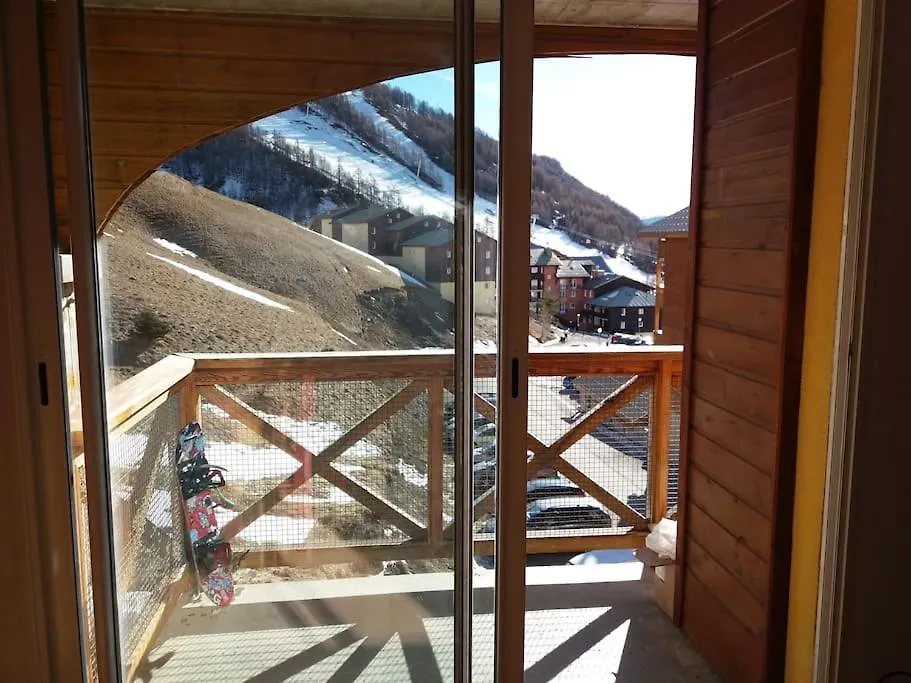 Apartment Appt Dans Chalet Residence Les Balcons Du Soleil Allos